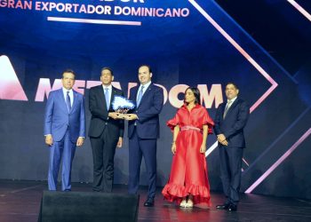 El presidente de Adoexpo, Karel Castillo, destacó el crecimiento de las exportaciones dominicanas en este 2024.