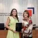 Dicho acuerdo fue firmado, de forma digital, por la presidenta de la ABA, Rosanna Ruiz, y Cristina Cárdenas, Iberoamerica Government Affairs Manager de Coursera.- Fuente externa.