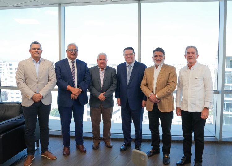 Yayo reiteró que el Gobierno mantiene un proceso de escucha activa con todos los sectores productivos.