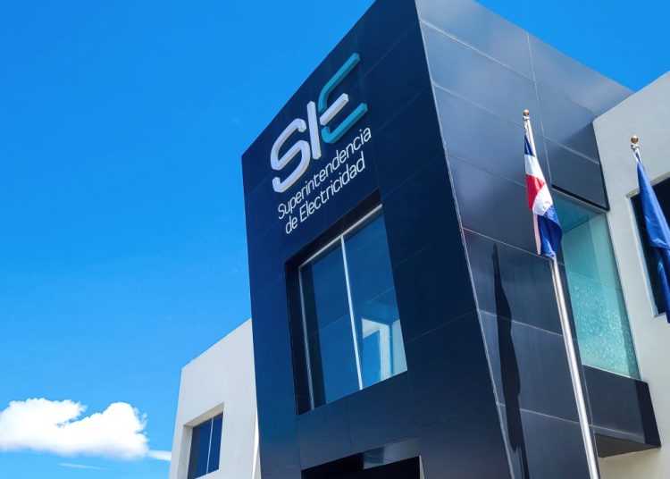 La SIE refuerza su compromiso de ofrecer reglas justas, con mayor transparencia, que protejan al consumidor e impulsen el uso de energías renovables.