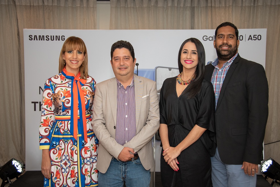 samsung dania hernández, engelbert reyes, leslie thomas y manuel corporán