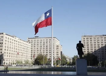 Con la inflación contenida en torno al 5% el gran reto de Chile para este año es volver a crecer porque, aunque evitó la recesión en 2023, cerró con un crecimiento nulo. - Fuente externa.