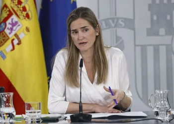 Los 11.5 millones de barriles se dividirán en 2.2 millones en gasolina; 9 millones en gasóleos de automoción y unos 297,000 barriles en fuelóleos.