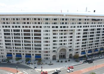 Las asambleas de gobernadores del BID y BID Invest son las instancias máximas de toma de decisiones, y están integradas por ministros de finanzas y economía.