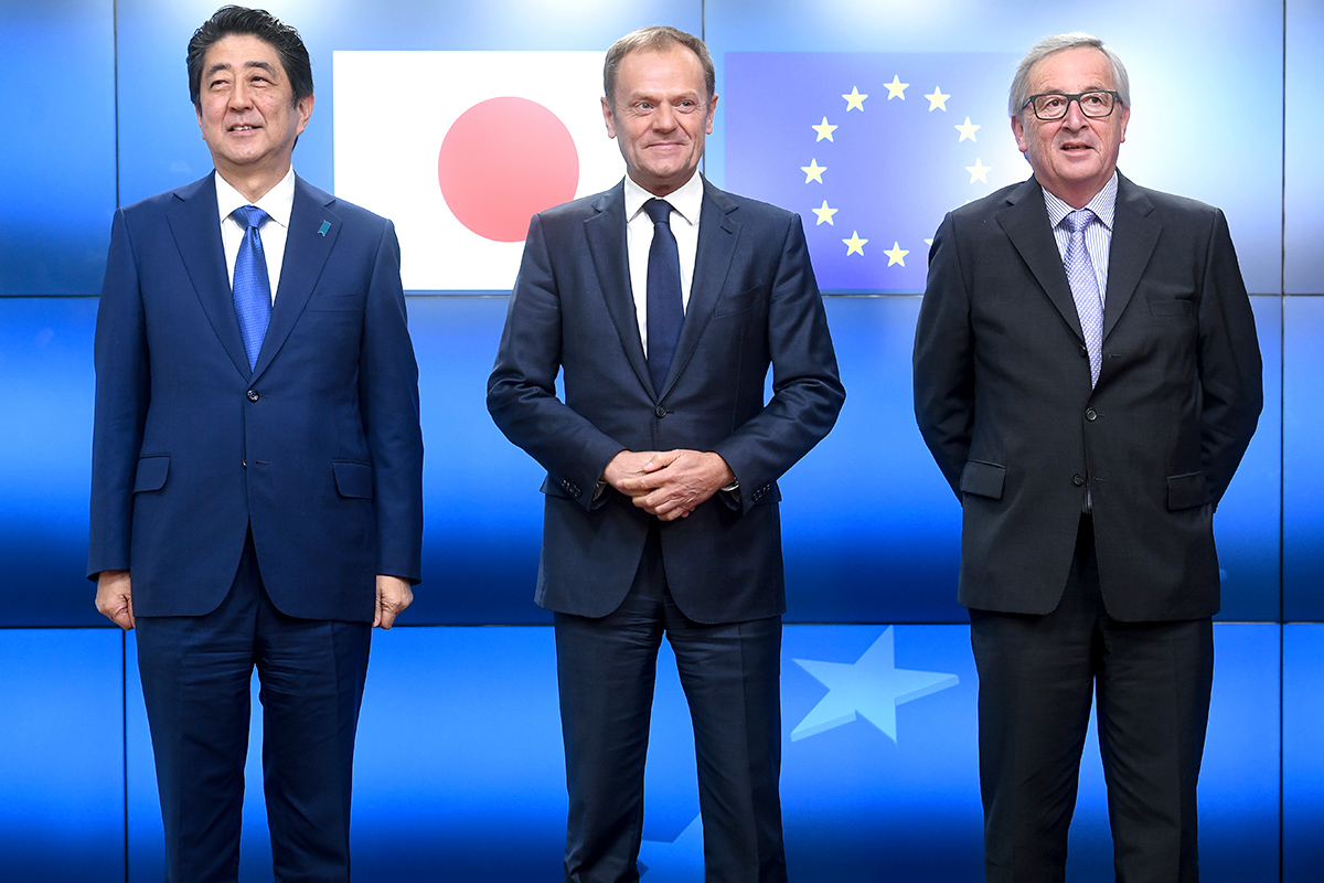 shinzō abe donald tusk jean claude juncker