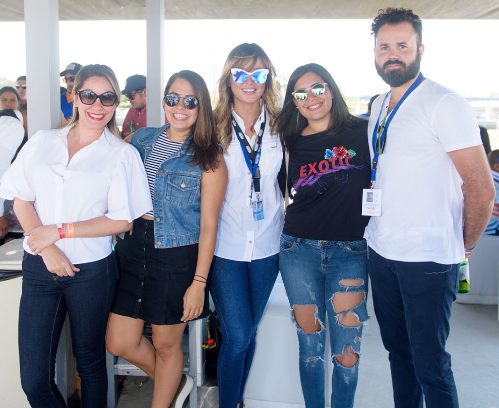 sunix 3 wendy daher, estefanía fernández, begoña goicochea, carla taveras, babeto rodríguez