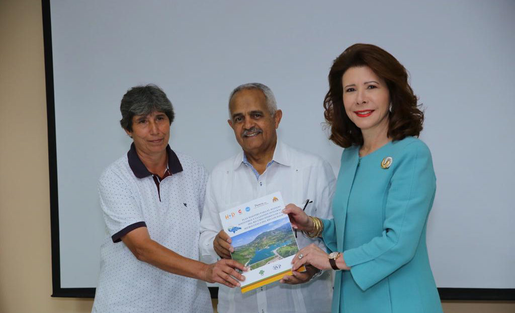 sur futuro sor maría marciano, osmar benítez, melba segura de grullón