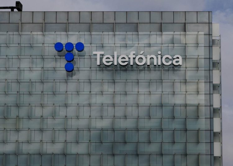 Las acciones de Telefónica se negociarán de forma efectiva por última vez en la Bolsa de Nueva York este viernes.