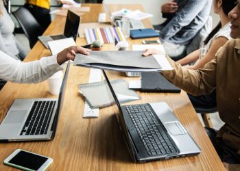 Las empresas consideran que existe una brecha importante en la disponibilidad de personal con competencias avanzadas.