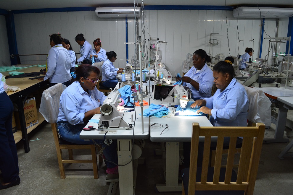 taller de trabajo femenino