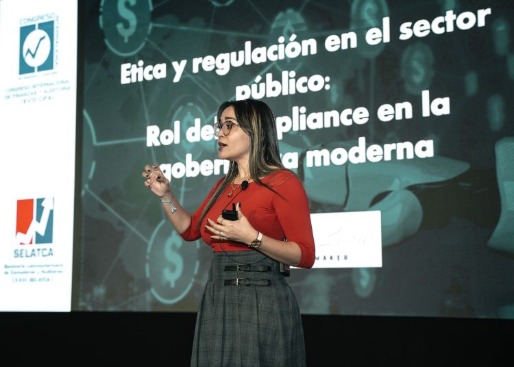 Tania de León, presidenta de la World Compliance Association, resaltó que la gobernanza en el sector público tiene un propósito social y garantista.