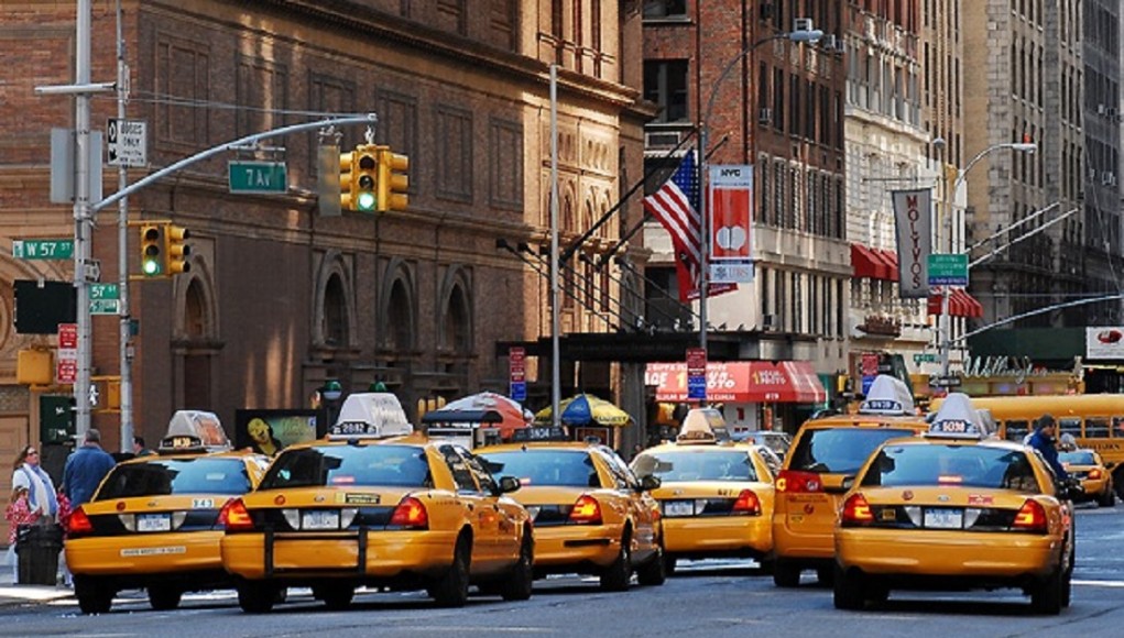 taxis ny 1021x580