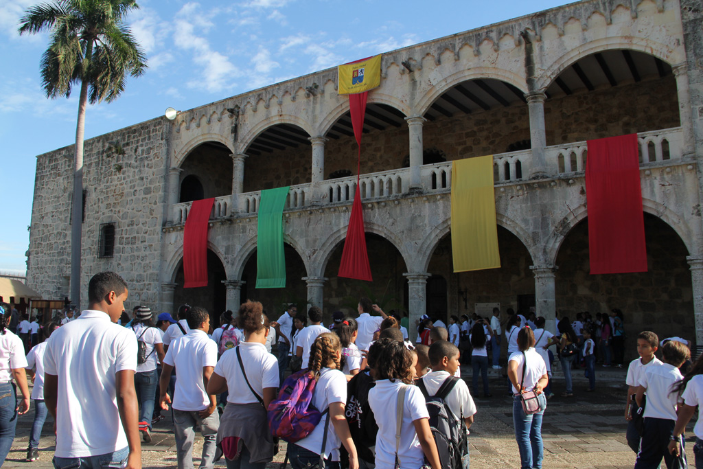 La Ciudad Colonial fortalece su atractivo turístico con la instalación de una sala de cine 4D./elDinero.