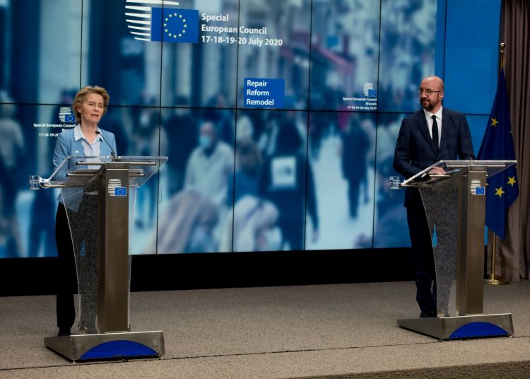 Ursula Von der Leyen y Charles Michel