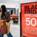 Para muchos, Black Friday no es más que un día divertido para realizar sus compras de regalos. Otras personas aprovechan las ofertas.