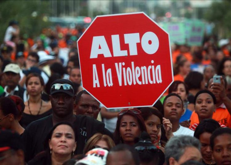 Latinoamérica, que concentra el 8% de la población del mundo, sufre el 33% de los homicidios, lo que supone 130,000 al año.