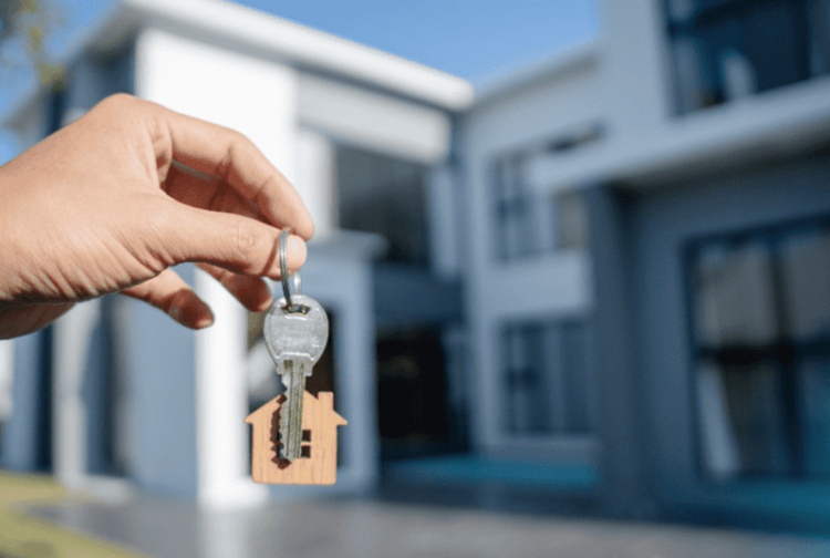 El informe evidencia las dificultades de acceso a viviendas ante el aumento de los costos inmobiliarios.