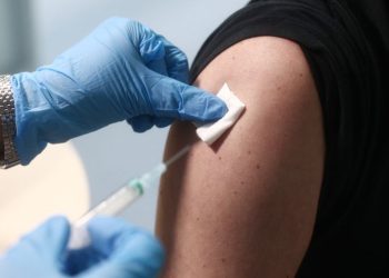 En 2022 había 1.2 millones de niños menores de un año que nunca habían recibido una dosis de vacunas.