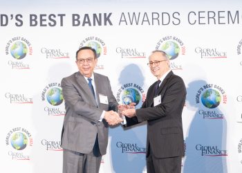 Valdez Albizu se situó con la calificación A.