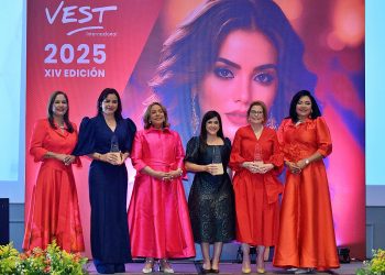 Luisa María de Aquino informó que más del 52% de la población dominicana son mujeres.