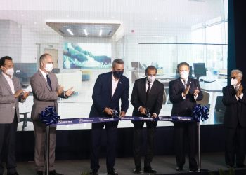 Victor Bisonó Haza, Alejandro Fernández W, Luis Abinader, Lawrence Hazoury Toca, Gustavo Ariza y Luis López.