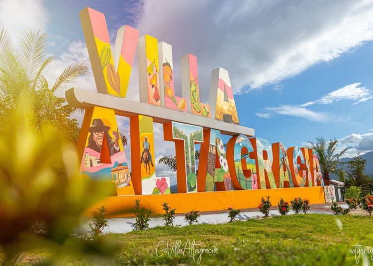 Mirador fotográfico de Villa Altagracia. | Fuente externa.