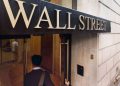 Dow se situó en los 54,349 puntos.
