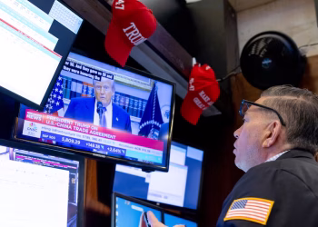 En el índice Dow 30, además de UnitedHealth la empresa más perjudicada era Amazon (-1.8%), mientras que las únicas ganancias eran para Coca Cola (0.45%) y Johnson & Johnson (0.11%).