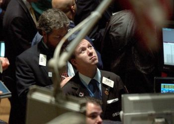 En el índice Dow 30, las empresas más beneficiadas fueron Goldman Sachs (2.33%) y American Express (2.23%).