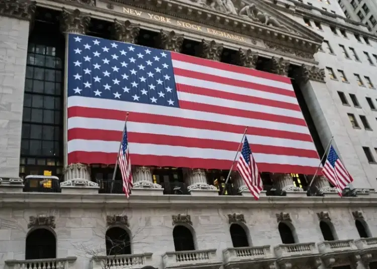 Por otro lado, la OCDE aseguró en sus previsiones que la economía mundial perdería ritmo este año, lastrada por la incertidumbre asociada a la guerra comercial.