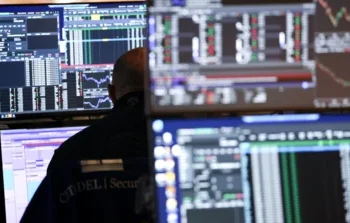 Microsoft ganaba en torno al 5% y Meta sobre el 12%.