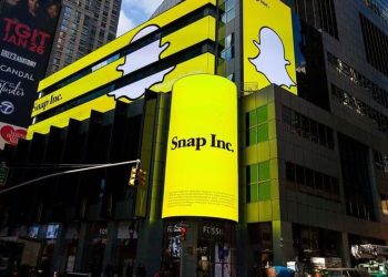 Tras la apertura de la Bolsa este lunes, las acciones de la compañía bajaban más de un 1.5%. - Fuente externa.