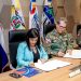 Biviana Riveiro Disla, titular de ProDominicana, junto al ministro de Defensa, Carlos Luciano Díaz. - Fuente externa.