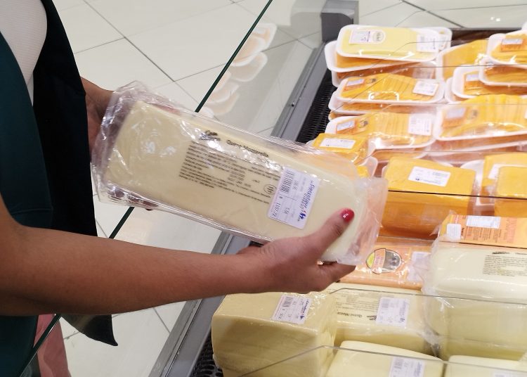 A nivel local, solo un pequeño porcentaje (17%) de 560 queserías cumplen con los estándares de calidad, procesamiento y manufactura. - elDinero.