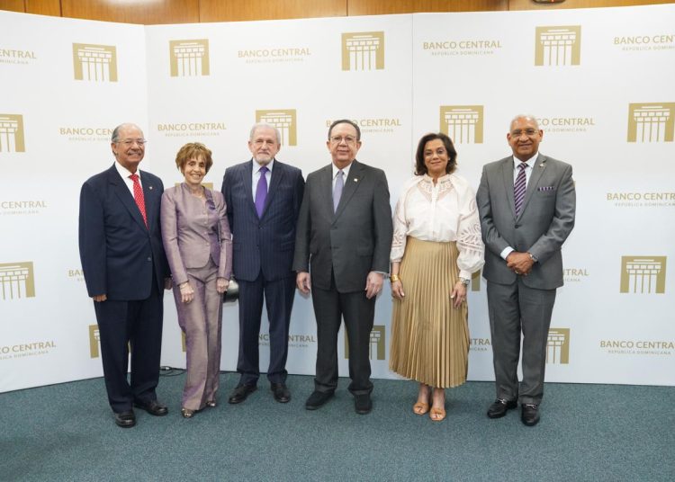 La puesta en circulación se celebró en la sala de lectura de la Biblioteca Juan Pablo Duarte. - Fuente externa.