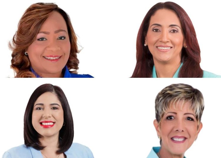 Aracelis Villanueva, Lía Díaz, Mercedes Ortiz y Ginette Bournigal. - Fuente externa.