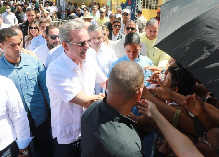 Luis Abinader en una inauguración en República Dominicana. - Fuente externa.