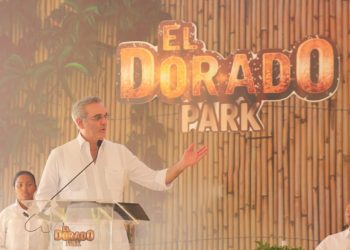 Presidente Luis Abinader durante la inauguración de El Dorado Park. - Ronny Cruz.