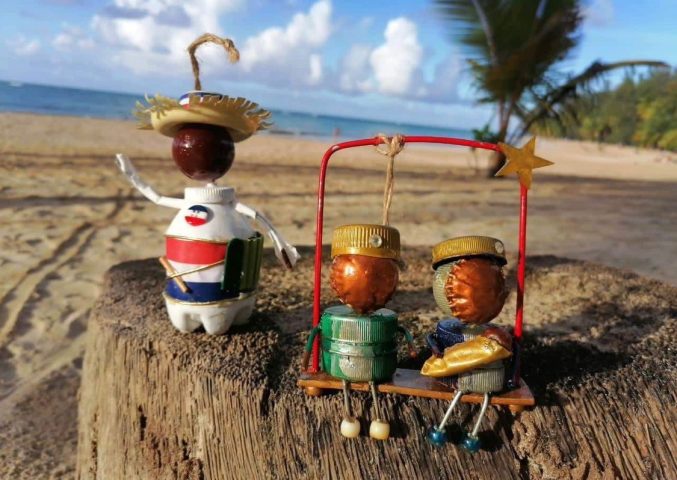 Piezas de materiales reciclados. Hechas por Gilberto Pacheco. Foto": Cortesía. 