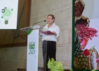 Para Gloria Abraham, la principal estrategia de gestión de riesgos es evitar la concentración de mercados, así como de productos.