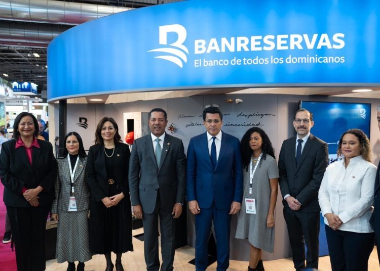 En la apertura participó el ministro de Turismo, David Collado.