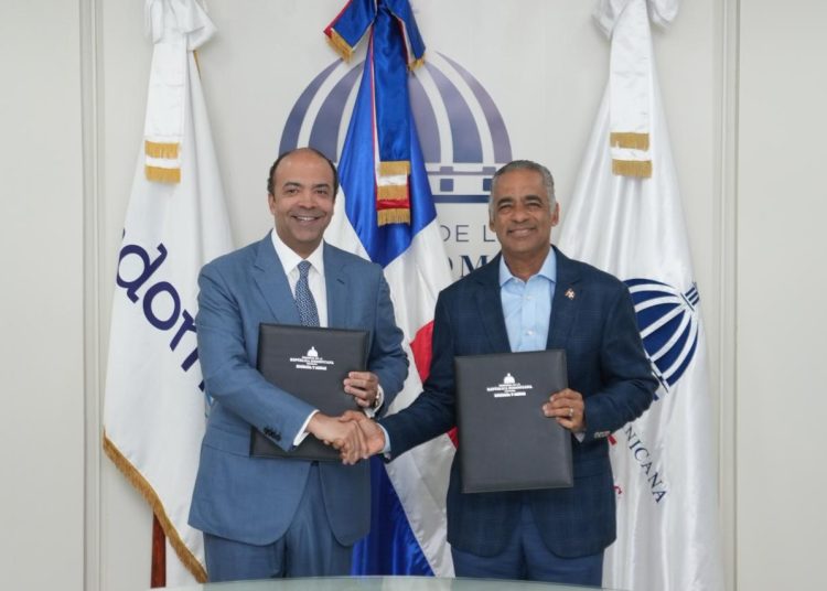 El Ministerio de Energía y Minas y Refidomsa asumieron el compromiso de fortalecer la exploración y explotación de hidrocarburos.