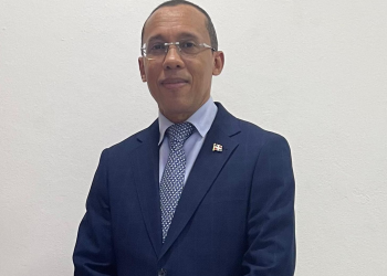 Geraldo Espinosa Pérez sustituye en el cargo a Félix Antonio Santana García.