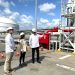 De los Santos expuso a la embajadora la relevancia de esta plataforma energética, destacando que la inversión realizada por la empresa hasta la fecha supera los US$2,400 millones.