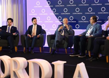 Leonardo Aguilera participa en el panel “Riesgo, resiliencia y el clima global de inversión”, desarrollado en el marco del Concordia Horizon Summit 2026.