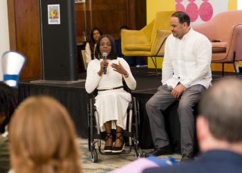 El defensor del pueblo, Pablo Ulloa, participó en el IV Congreso de Inclusión Social y Laboral, celebrado en el hotel JW Marriott, en Santo Domingo.