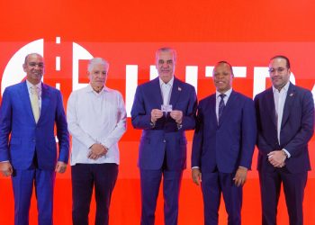 Morrison destaca transformación hacia un sistema más seguro, moderno y tecnológico.