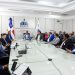 Dispone que un comité ejecutivo interinstitucional dará seguimiento a implementación de medidas estipulados en el informe.