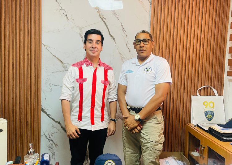 Meccariello Cádiz y Martínez de la Cruz acuerdan desarrollar capacitaciones y talleres dirigidos a jóvenes de distintos sectores del país.