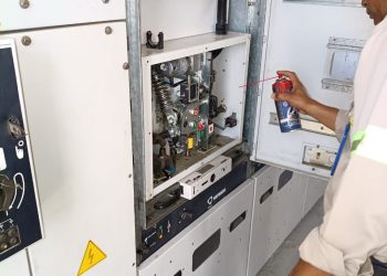 Edeeste indica que brigadas técnicas trabajan de manera continua desde que se presentó la incidencia.